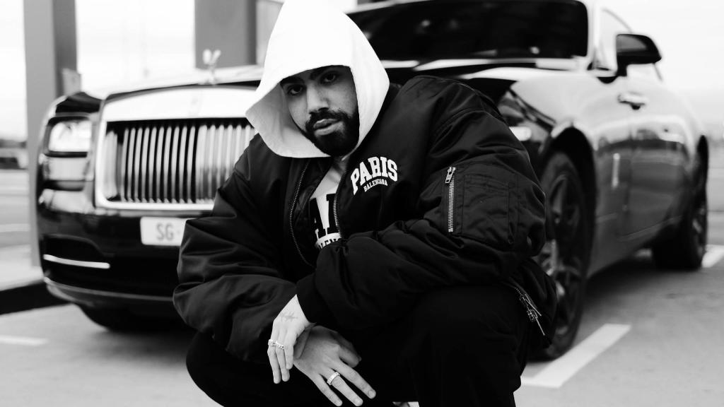 Fotocredits: Warner Music. All rights reserved. Artikel und Foto ursprünglich erschienen auf musikexpress.de. Link: https://www.musikexpress.de/monet192-im-interview-champions-club-ist-eine-kampfansage-an-die-hiphop-szene-2166447/